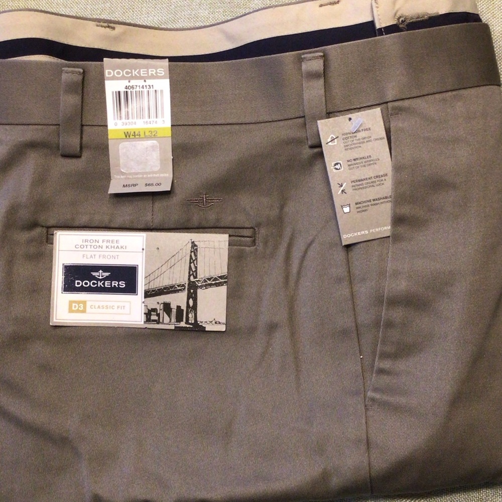 NWT Dockers Classic Fit Gray Pants